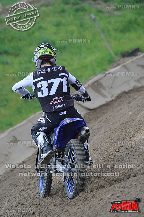 _ROB3230 (Copy).jpg